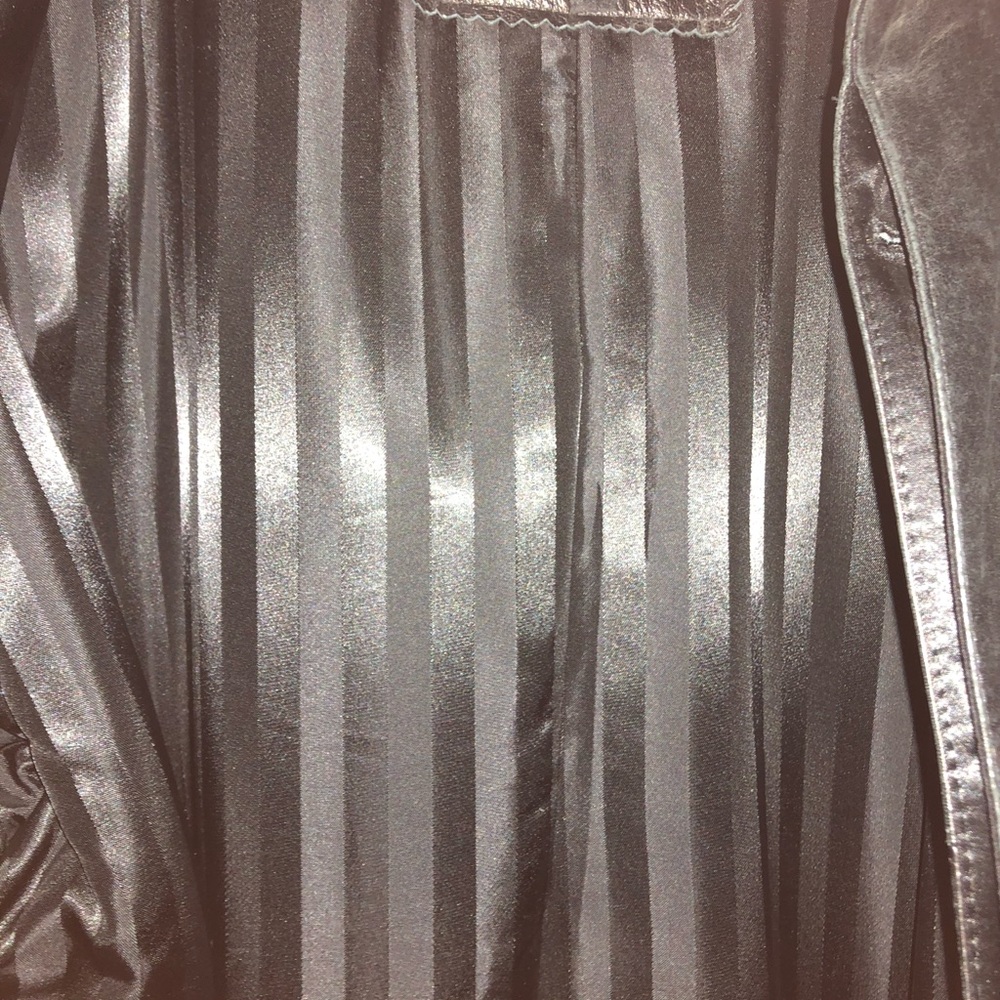 Beautiful soft leather jacket exquisite lining